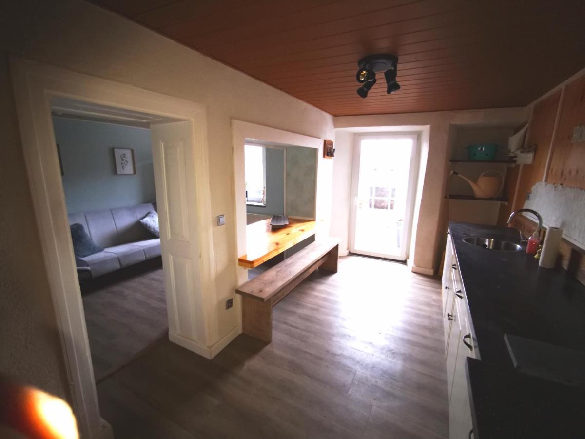 Mooi Ruim Appartement In Antieke Stadsboerderij Schonecken ภายนอก รูปภาพ
