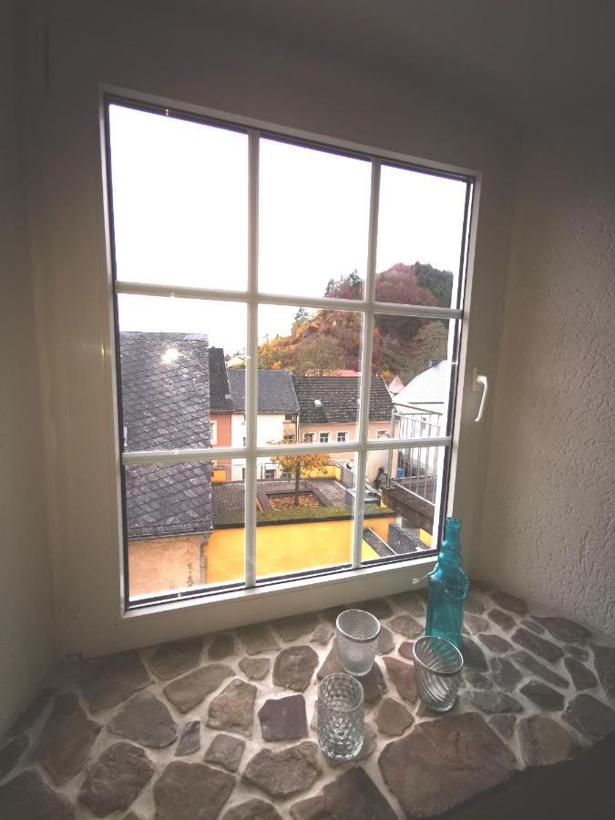 Mooi Ruim Appartement In Antieke Stadsboerderij Schonecken ภายนอก รูปภาพ