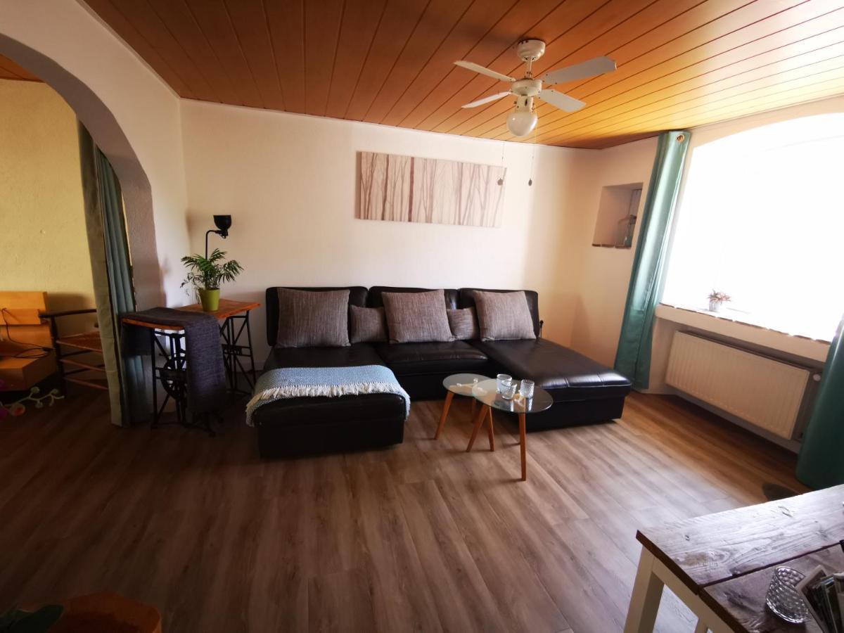 Mooi Ruim Appartement In Antieke Stadsboerderij Schonecken ภายนอก รูปภาพ